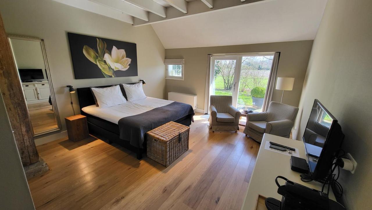 The Barnyard Bed & Breakfast Balinge Exterior photo