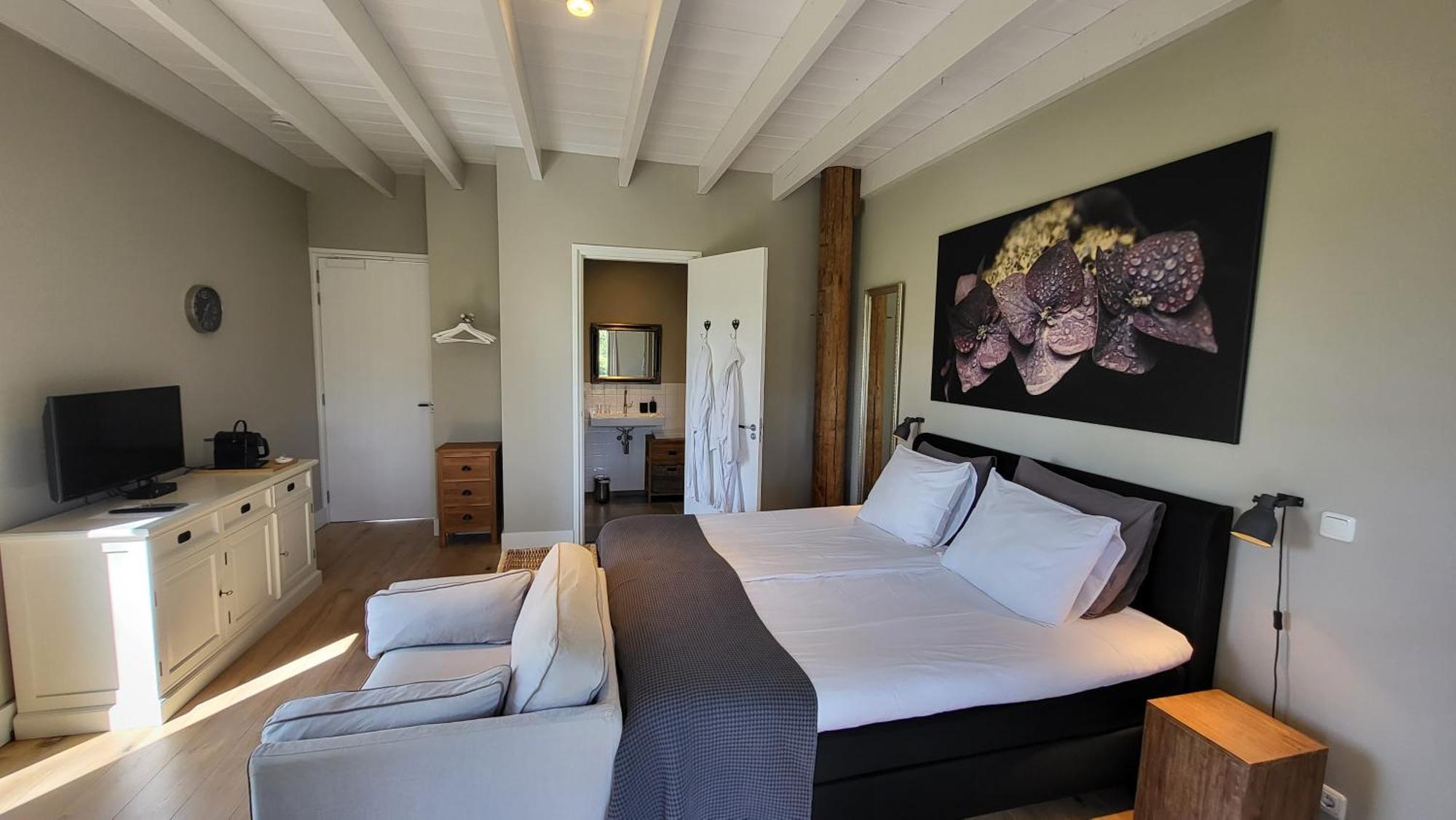The Barnyard Bed & Breakfast Balinge Exterior photo